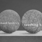 Thumbnail touching balls